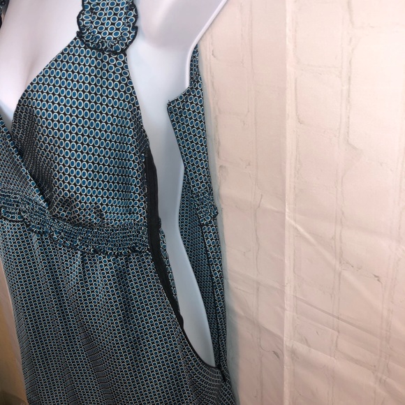 Ann Taylor Women’s Sleeveless Blouse Size Small - Picture 4 of 8